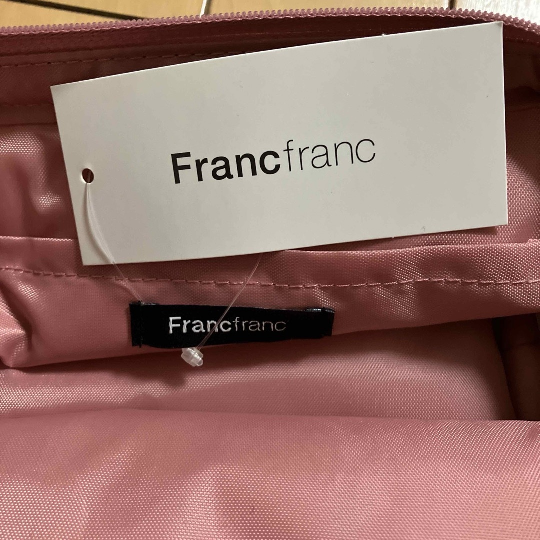 Francfranc(フランフラン)のフランフラン❣️フリルポーチ レディースのファッション小物(ポーチ)の商品写真