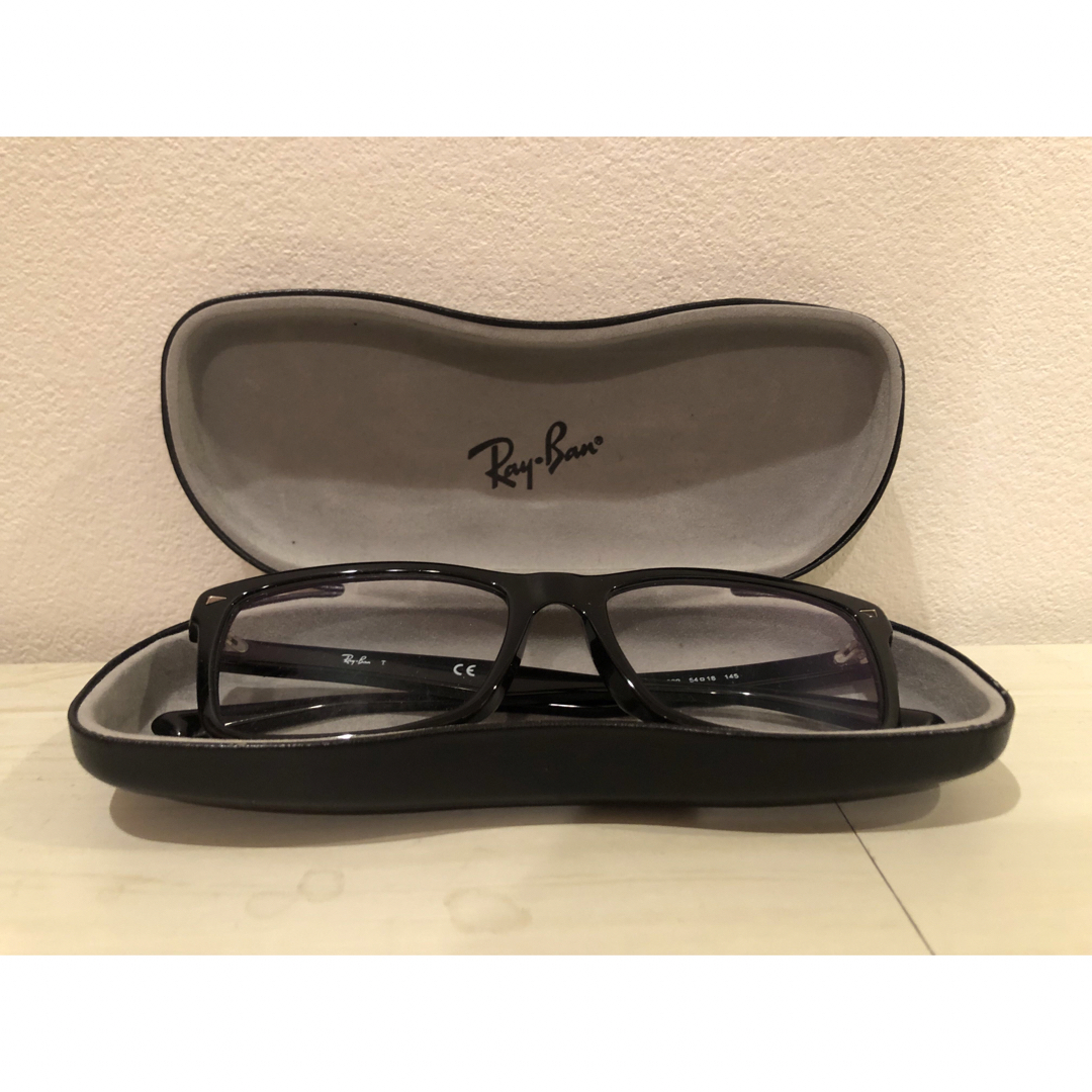 Ray-Ban(レイバン)の中古　RayBanメガネ　ブラック　綺麗です！ メンズのファッション小物(サングラス/メガネ)の商品写真