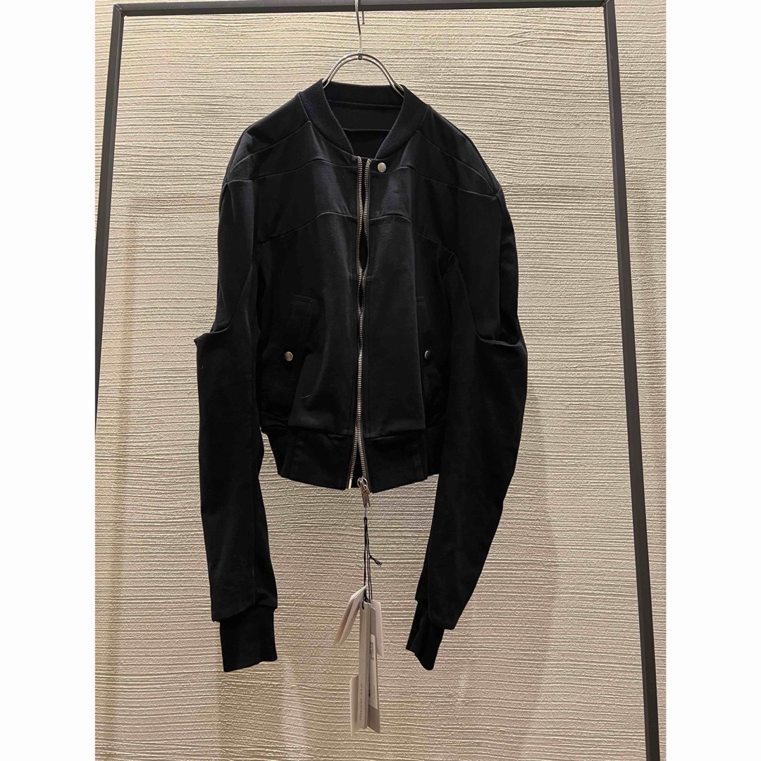 Rick Owens(リックオウエンス)のRICK OWENS GETH JOGGER bomber jacket  レディースのジャケット/アウター(ブルゾン)の商品写真