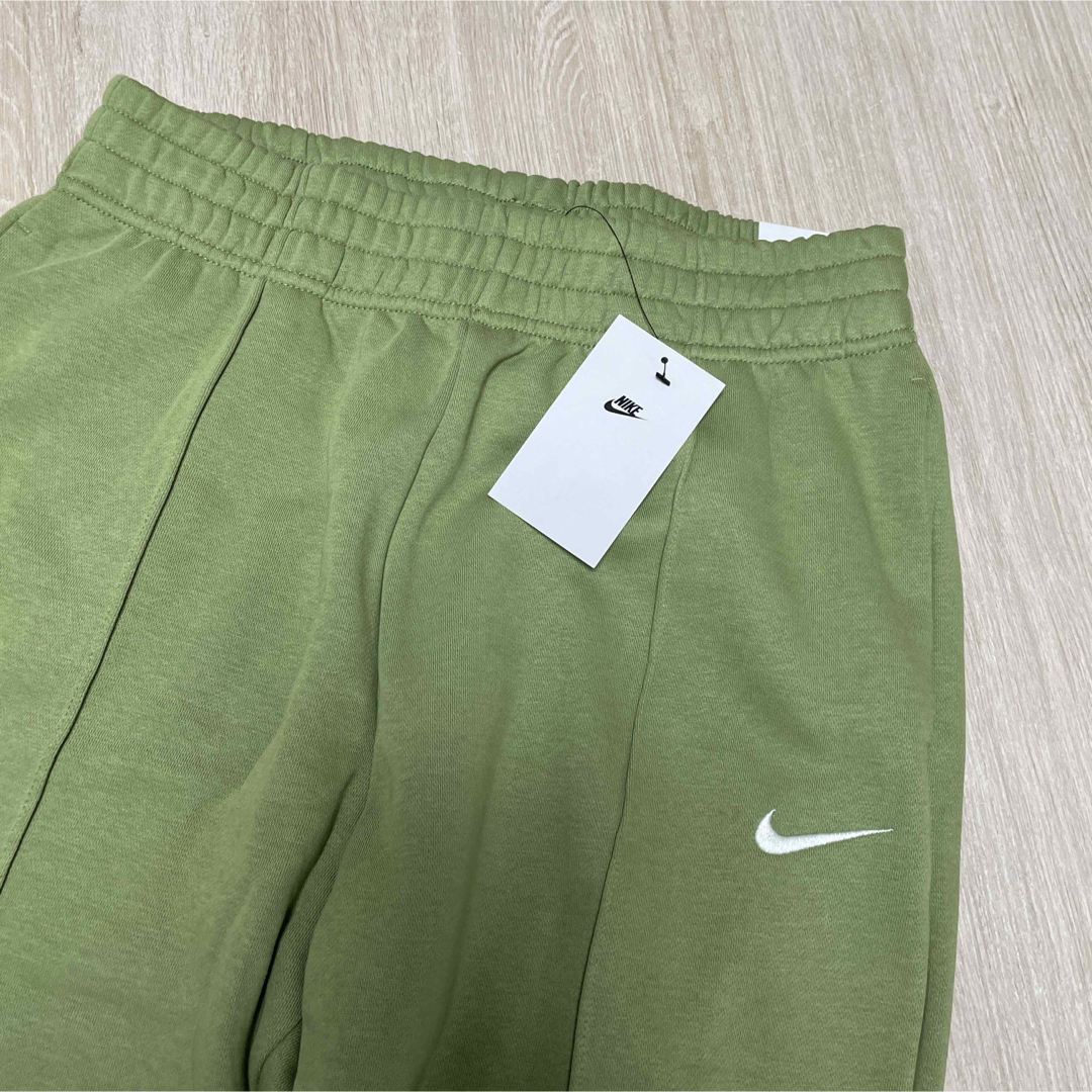 NIKE(ナイキ)の新品★定価6820円★NIKE★レディース★スウェットパンツ★Lサイズ レディースのパンツ(その他)の商品写真