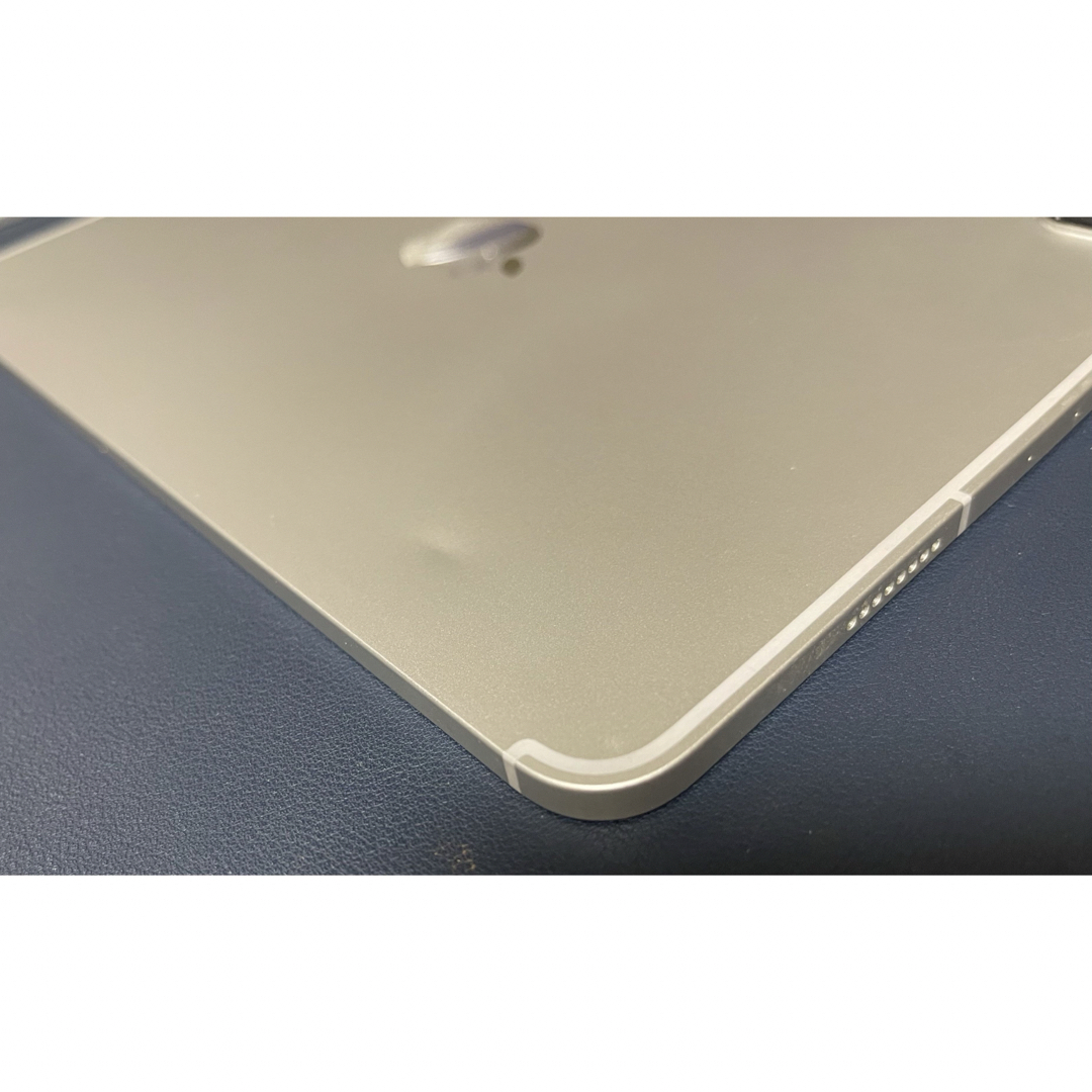 iPad(アイパッド)のiPad Pro11インチ第3世代256GB Cellular sim free スマホ/家電/カメラのPC/タブレット(タブレット)の商品写真