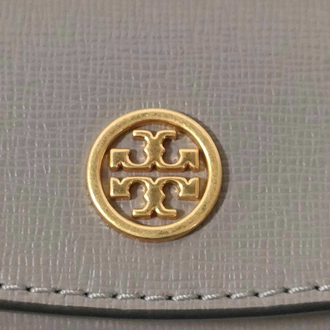 Tory Burch(トリーバーチ)の未使用  トリーバーチ キーケース レザー 6連 鍵入れ レディース グレージュ レディースのファッション小物(キーケース)の商品写真