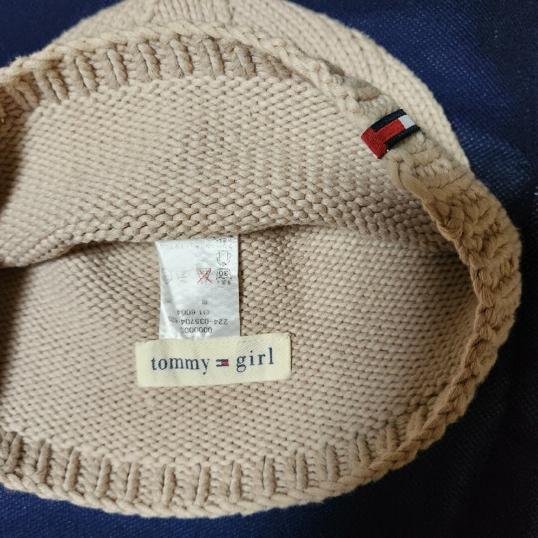 TOMMY HILFIGER(トミーヒルフィガー)の【美品】☆Tommygirl☆ ニットキャップ 綿100% ベージュ レディースの帽子(ニット帽/ビーニー)の商品写真