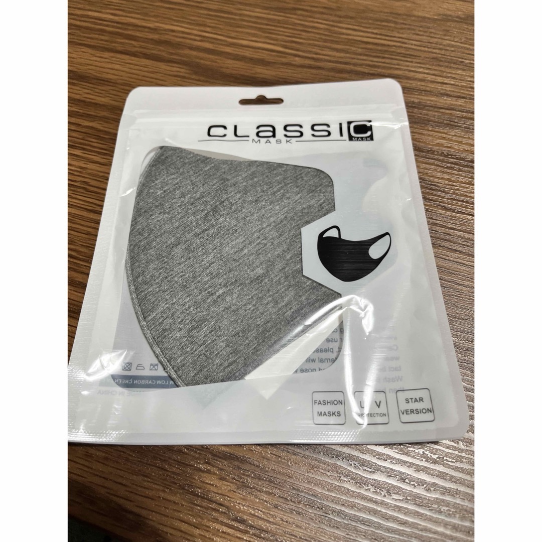 CLaSSI マスク　グレー ハンドメイドの生活雑貨(その他)の商品写真