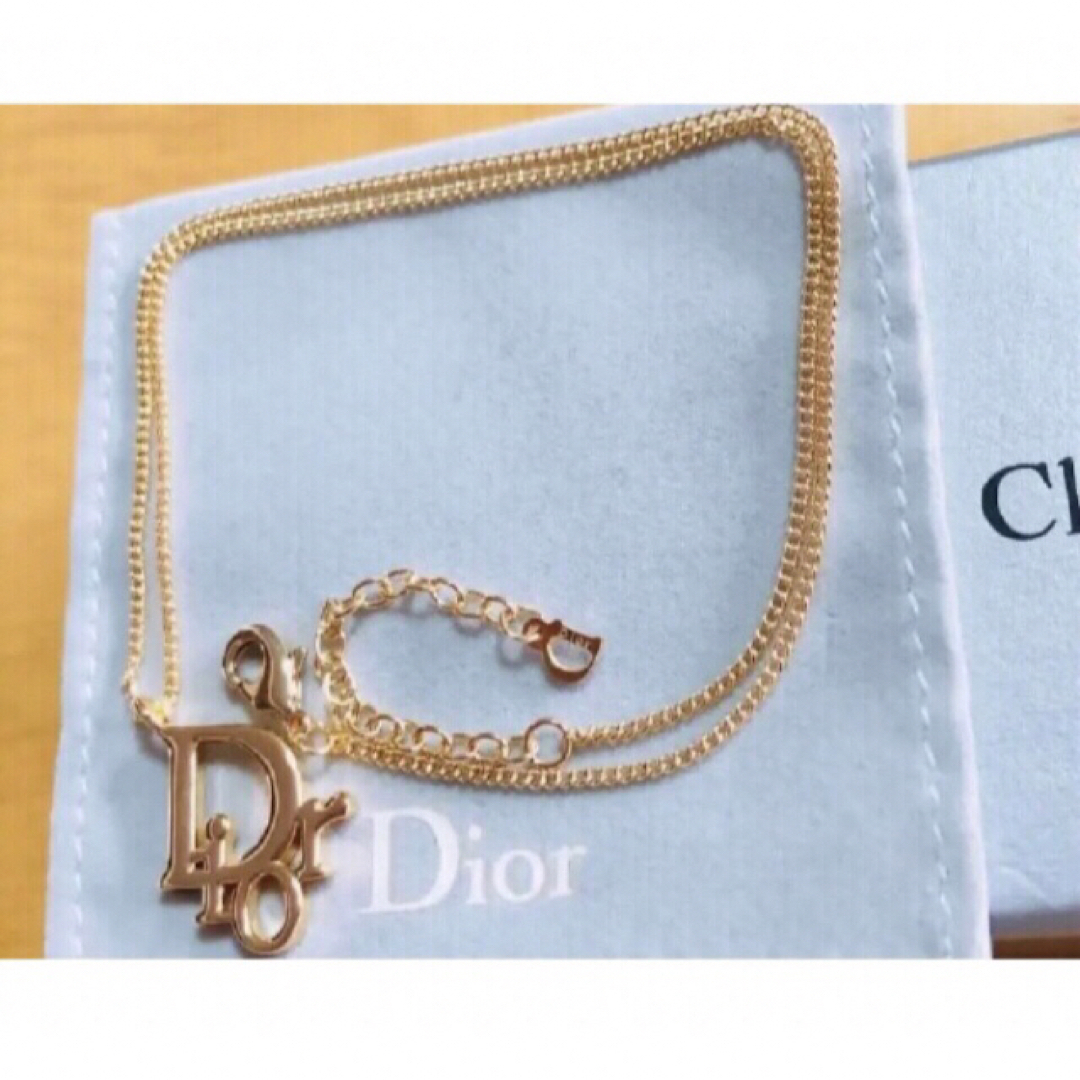 Christian Dior(クリスチャンディオール)のDior 人気ネックレス ゴールド Diorロゴ 希少 可愛い シンプル  レディースのアクセサリー(ネックレス)の商品写真