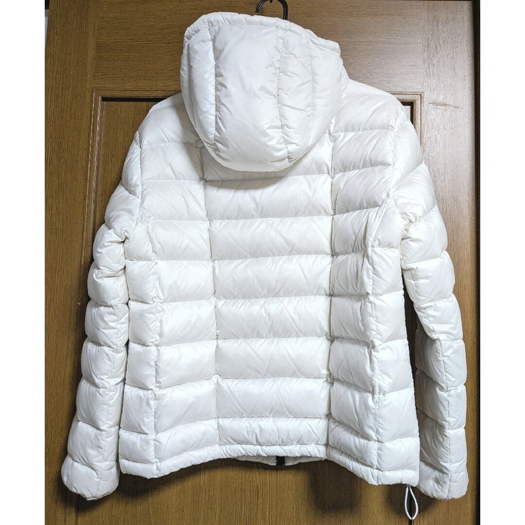 MONCLER(モンクレール)のMONCLER　モンクレールショートダウンジャケット レディースのジャケット/アウター(ダウンジャケット)の商品写真