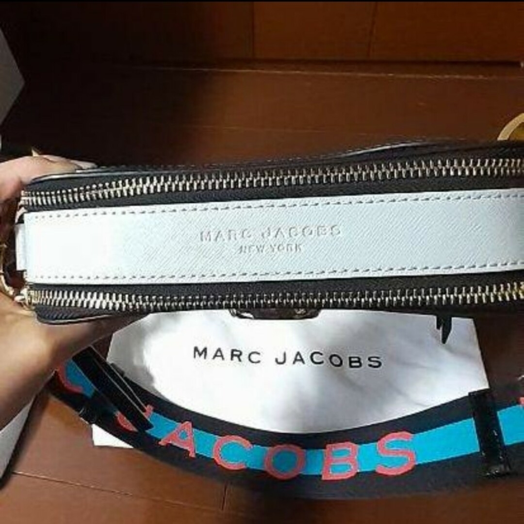 MARC JACOBS(マークジェイコブス)のマークジェイコブス snapshot ショルダーバッグ レディースのバッグ(ショルダーバッグ)の商品写真