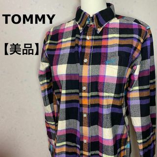 トミー(TOMMY)の【美品】TOMMY トミー コットン100% チェックシャツ 総柄 ボタンダウン(Tシャツ/カットソー(七分/長袖))