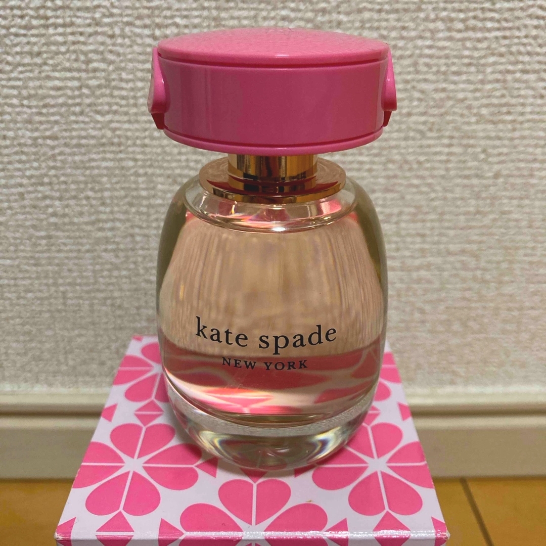 kate spade new york(ケイトスペードニューヨーク)のkate spade NEWYORK  香水 コスメ/美容の香水(香水(女性用))の商品写真