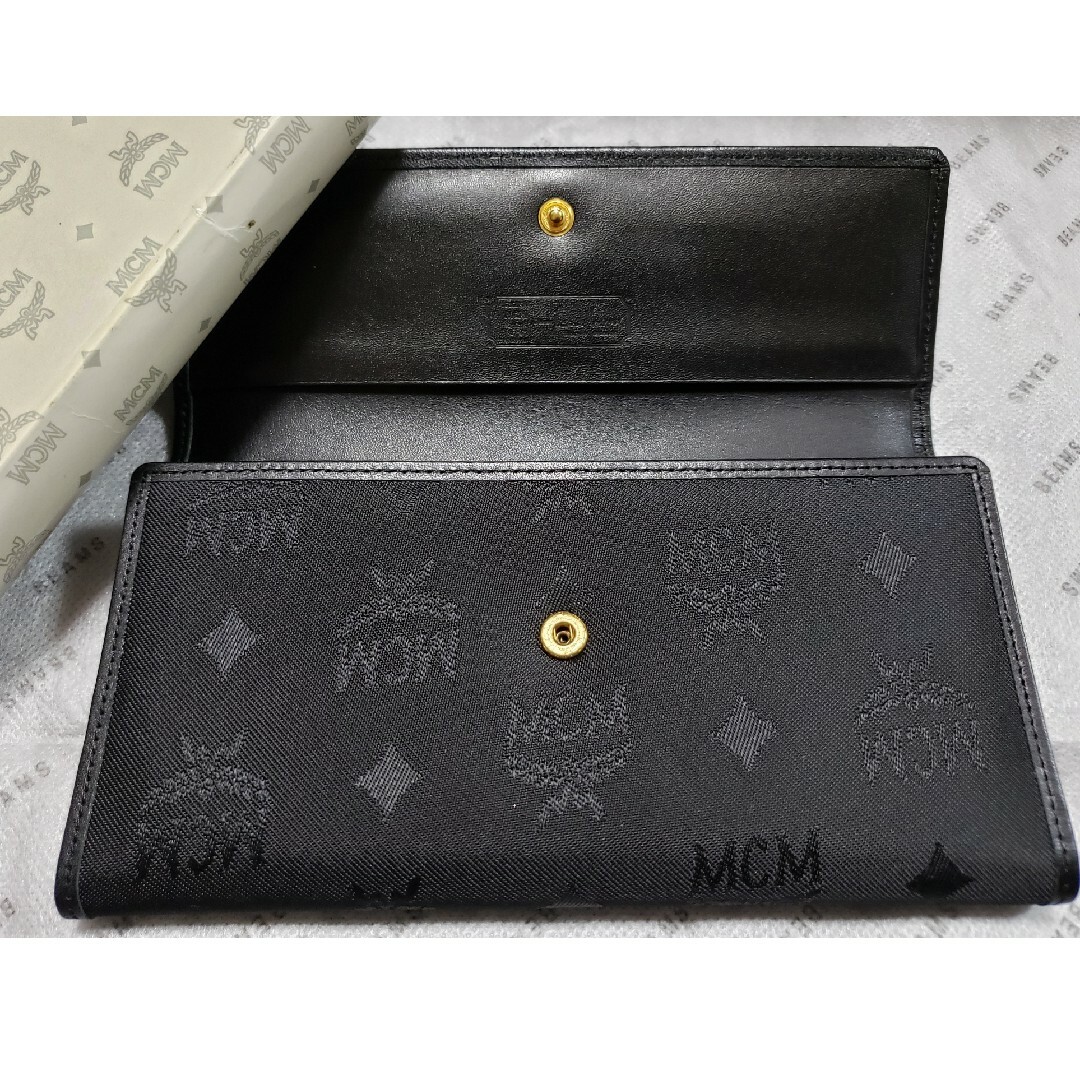 MCM(エムシーエム)の超レア【未使用】MCM 黒財布 レディースのファッション小物(財布)の商品写真