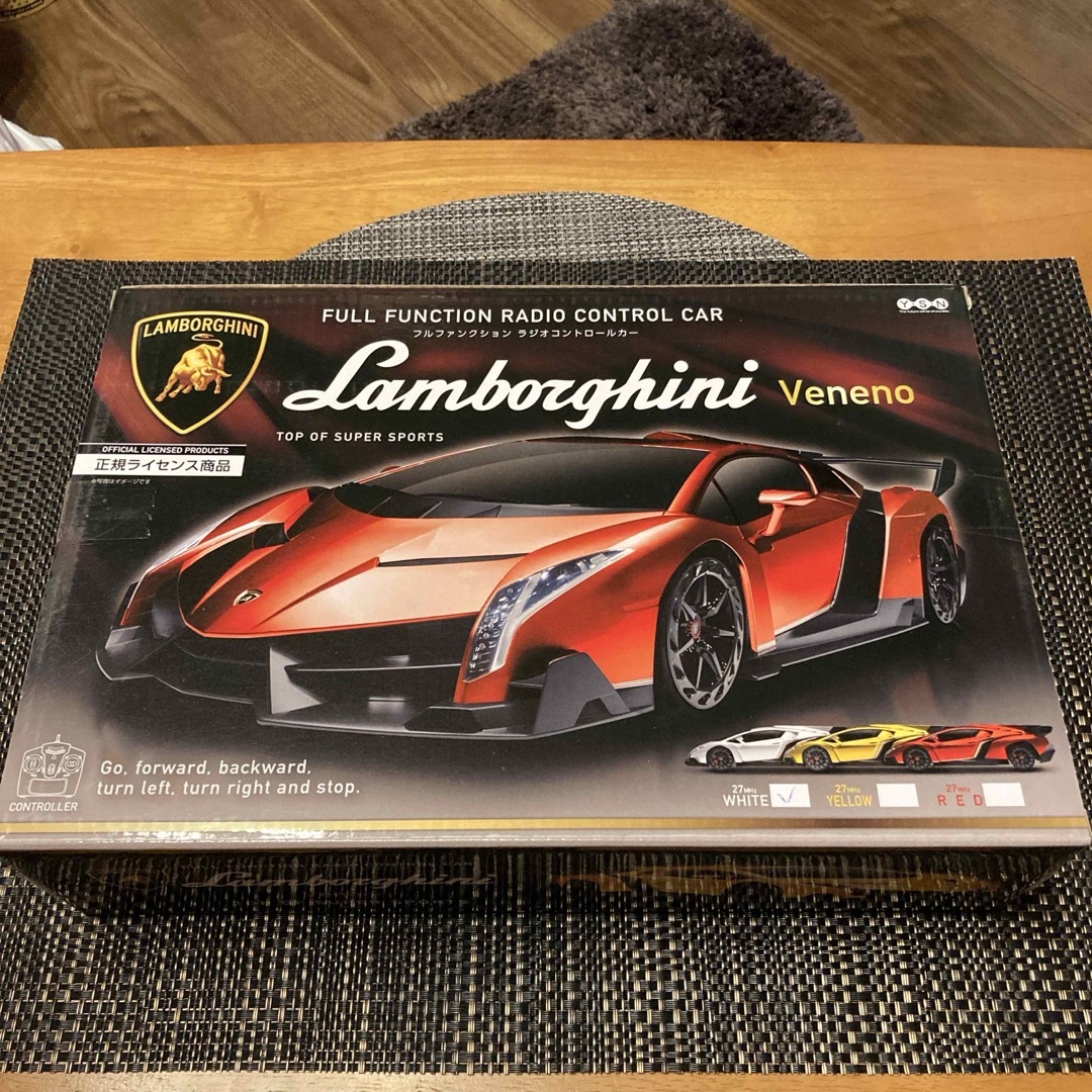 Lamborghini(ランボルギーニ)のラジコン Lamborghini Veneno ランボルギーニ WHITE エンタメ/ホビーのおもちゃ/ぬいぐるみ(トイラジコン)の商品写真