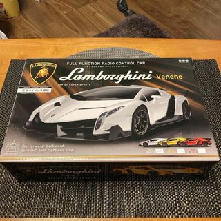 ランボルギーニ(Lamborghini)のラジコン Lamborghini Veneno ランボルギーニ WHITE(トイラジコン)