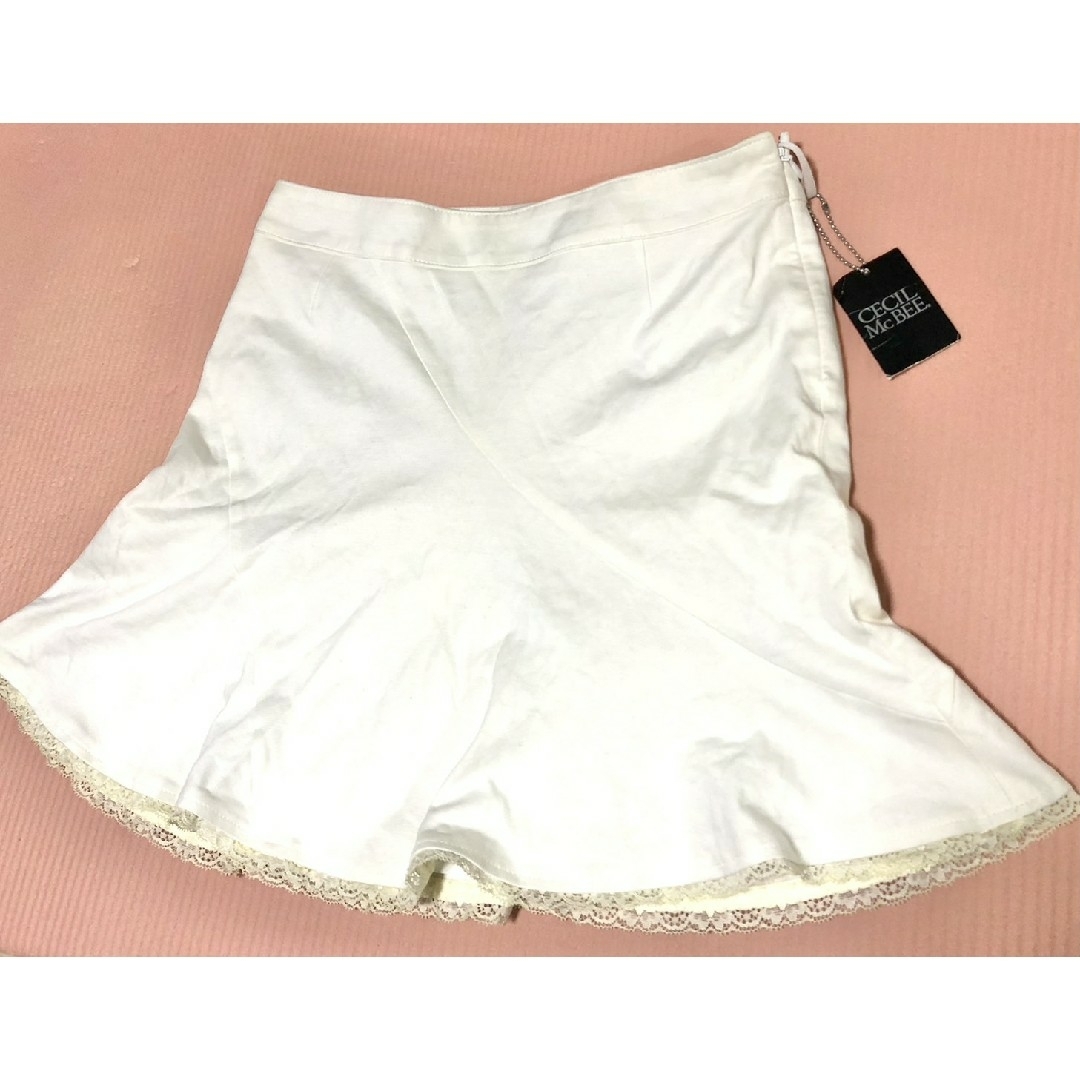 CECIL McBEE(セシルマクビー)の新品 CECIL McBEE セシルマクビー ミニスカート Mサイズ 定価619 レディースのスカート(ミニスカート)の商品写真
