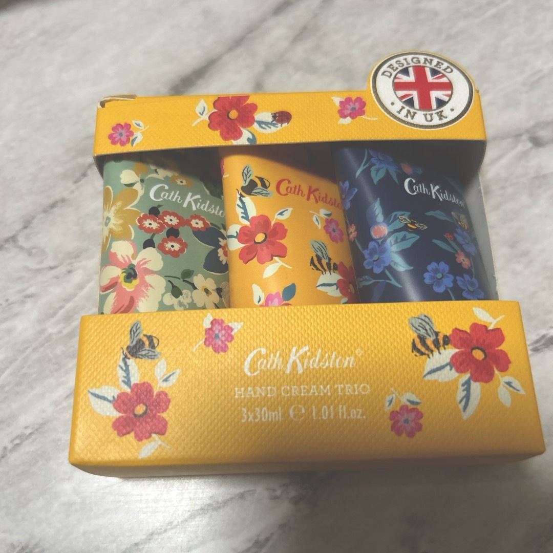 Cath Kidston(キャスキッドソン)のキャスキッドソン　ハンドクリームセット コスメ/美容のボディケア(ハンドクリーム)の商品写真