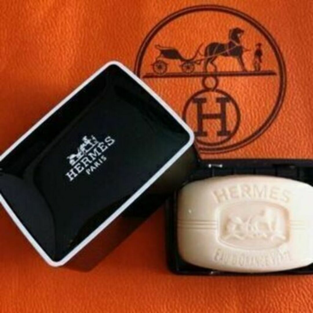 Hermes(エルメス)の残り2点‼️お買い得‼️非常に入手困難‼️正規【日本完売 エルメス石鹸】 コスメ/美容のボディケア(ボディソープ/石鹸)の商品写真