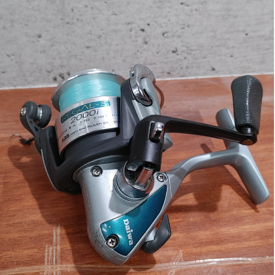 わけあり Daiwa REGAL-S 2000iの通販 by @てんさん's shop|ラクマ わけあり Daiwa REGAL-S 2000iの通販 by @てんさん's shop|ラクマ