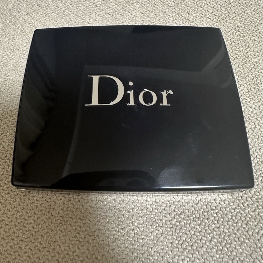 Christian Dior(クリスチャンディオール)のDior ディオール　サンククルールクチュール 429 トワルドゥジュイ コスメ/美容のベースメイク/化粧品(アイシャドウ)の商品写真