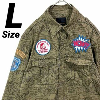 ヒステリックグラマー(HYSTERIC GLAMOUR)の美品★L★ヒステリックグラマー ミリタリーシャツ 総柄 ワッペン カーキ(ミリタリージャケット)