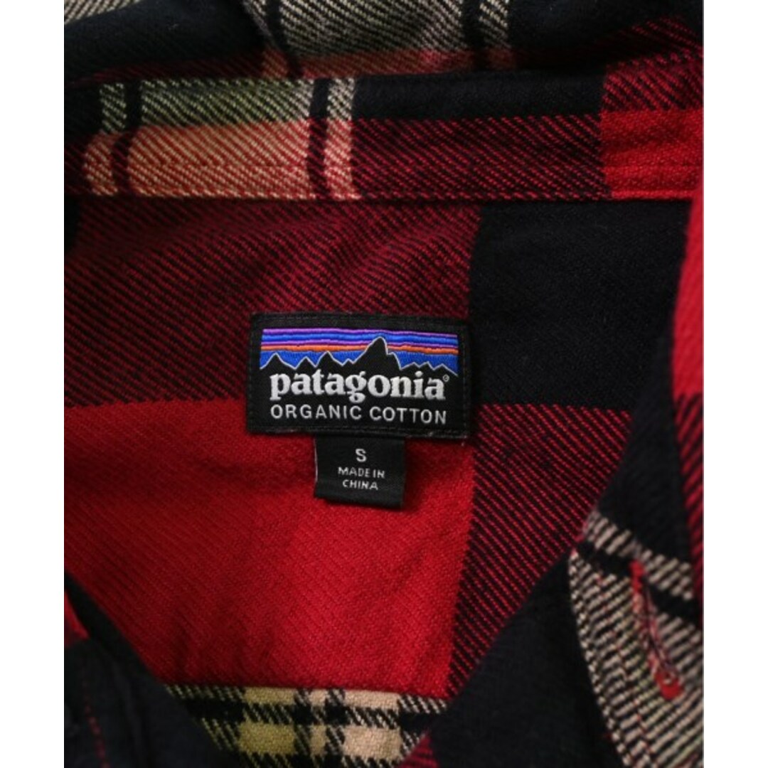 patagonia(パタゴニア)のpatagonia パタゴニア カジュアルシャツ S 赤x黒(チェック) 【古着】【中古】 メンズのトップス(シャツ)の商品写真