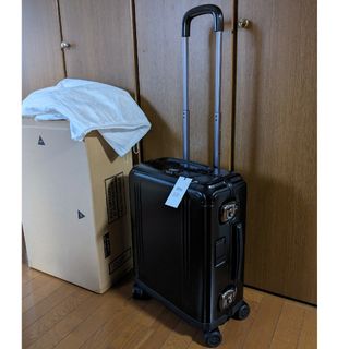 ゼロハリバートン(ZERO HALLIBURTON)の新品未使用　ゼロハリバートン　パシュート　ブラック　アルミ　39L(トラベルバッグ/スーツケース)