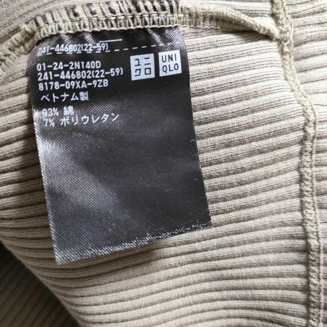 UNIQLO(ユニクロ)のUNIQLO ユニクロ (M)　リブクロップドT レディースのトップス(Tシャツ(半袖/袖なし))の商品写真