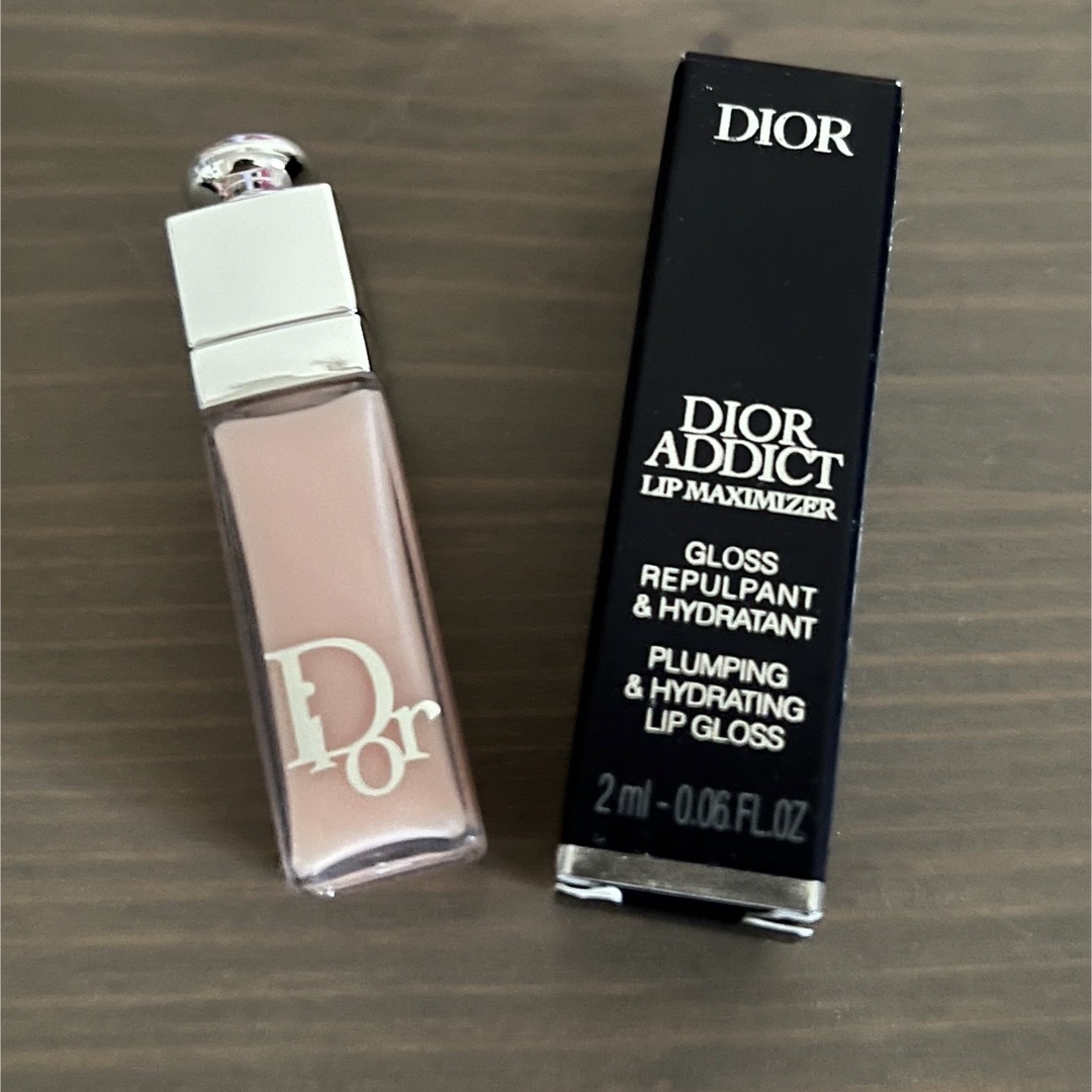 Dior(ディオール)のDior ディオール　リップマキシマイザー 001 ピンク　ミニ コスメ/美容のスキンケア/基礎化粧品(リップケア/リップクリーム)の商品写真
