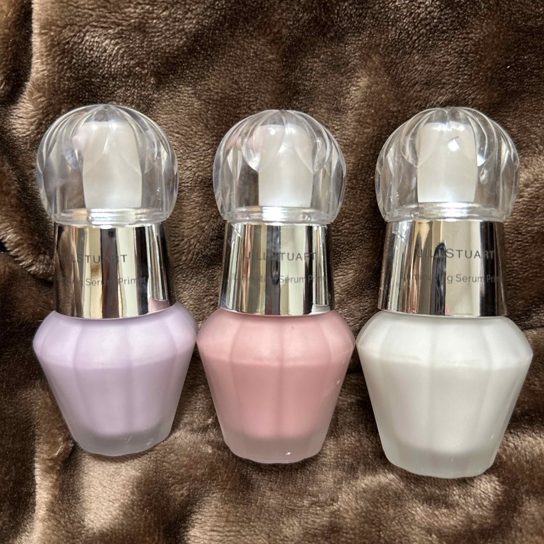 JILLSTUART(ジルスチュアート)のJILLSTUART Illuminating Serum Primer  コスメ/美容のベースメイク/化粧品(化粧下地)の商品写真