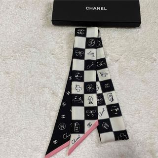 シャネル(CHANEL)の未使用品 シャネル CHANEL カメリア モチーフ 細スカーフ バンダナ(バンダナ/スカーフ)