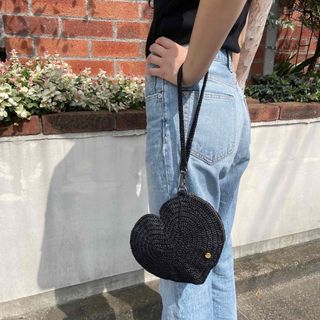 エディットフォールル(EDIT.FOR LULU)のHeart pouch(black)(クラッチバッグ)