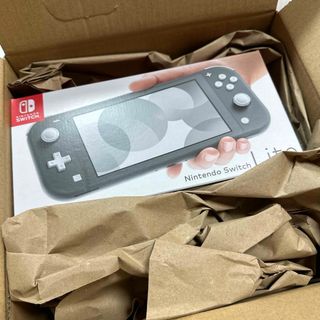 ニンテンドースイッチ(Nintendo Switch)のNintendo Switch Liteグレー　新品未開封(家庭用ゲーム機本体)