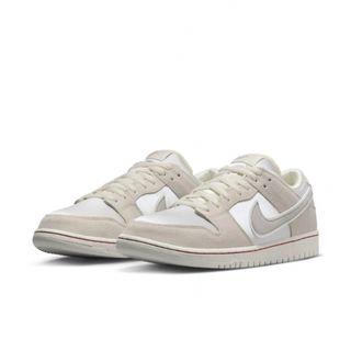 ナイキ(NIKE)の新品☆NIKE☆ SB DUNK LOW PRM COCONUT MILK(スニーカー)