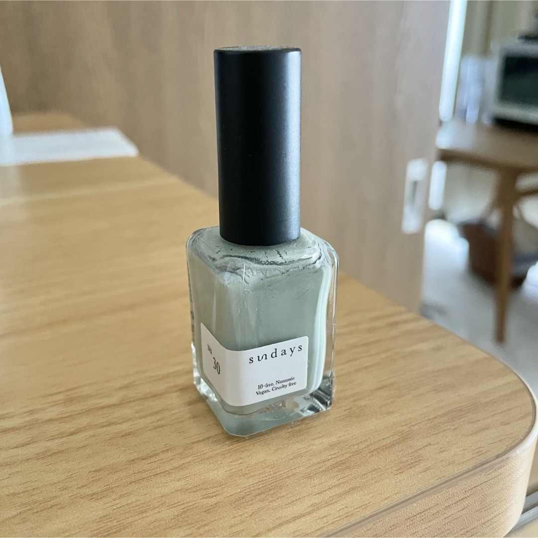 Cosme Kitchen(コスメキッチン)の【sudays】No.30 Sage Gray (Biople限定カラー) コスメ/美容のネイル(マニキュア)の商品写真