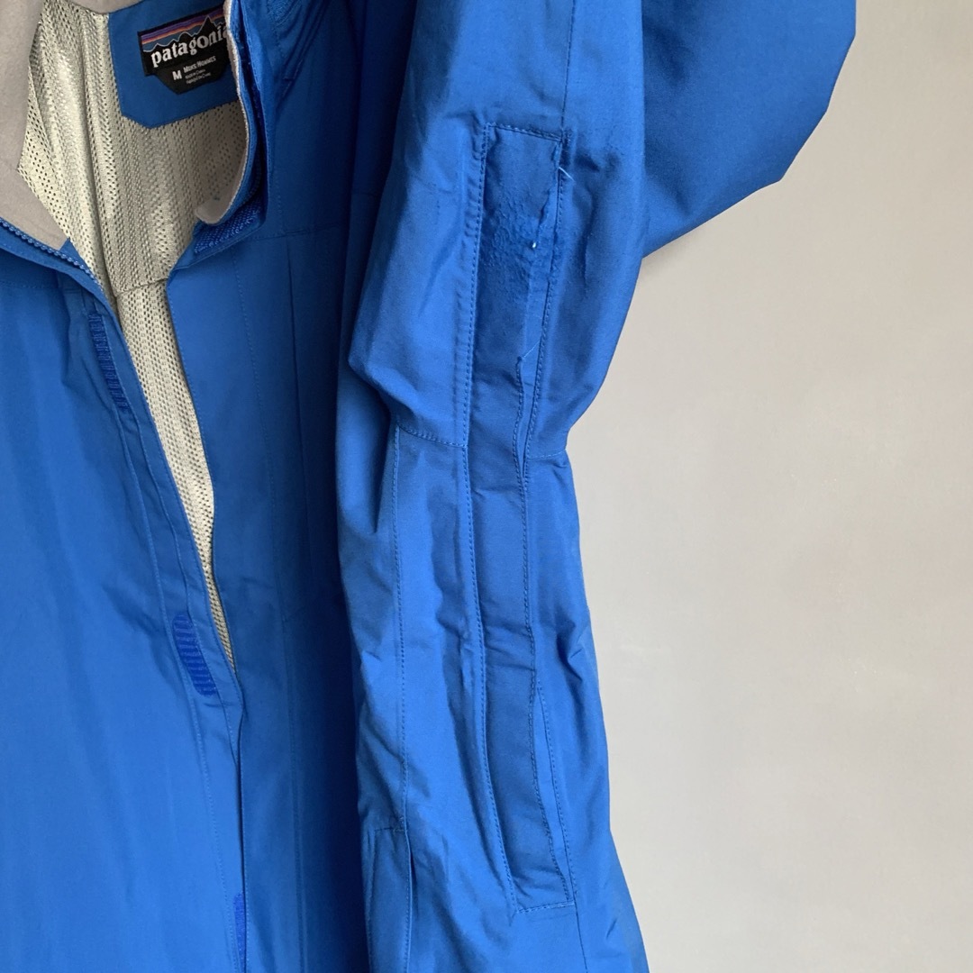 patagonia(パタゴニア)のPatagonia ストームライトジャケット バリブルー パタゴニア Mサイズ メンズのジャケット/アウター(マウンテンパーカー)の商品写真