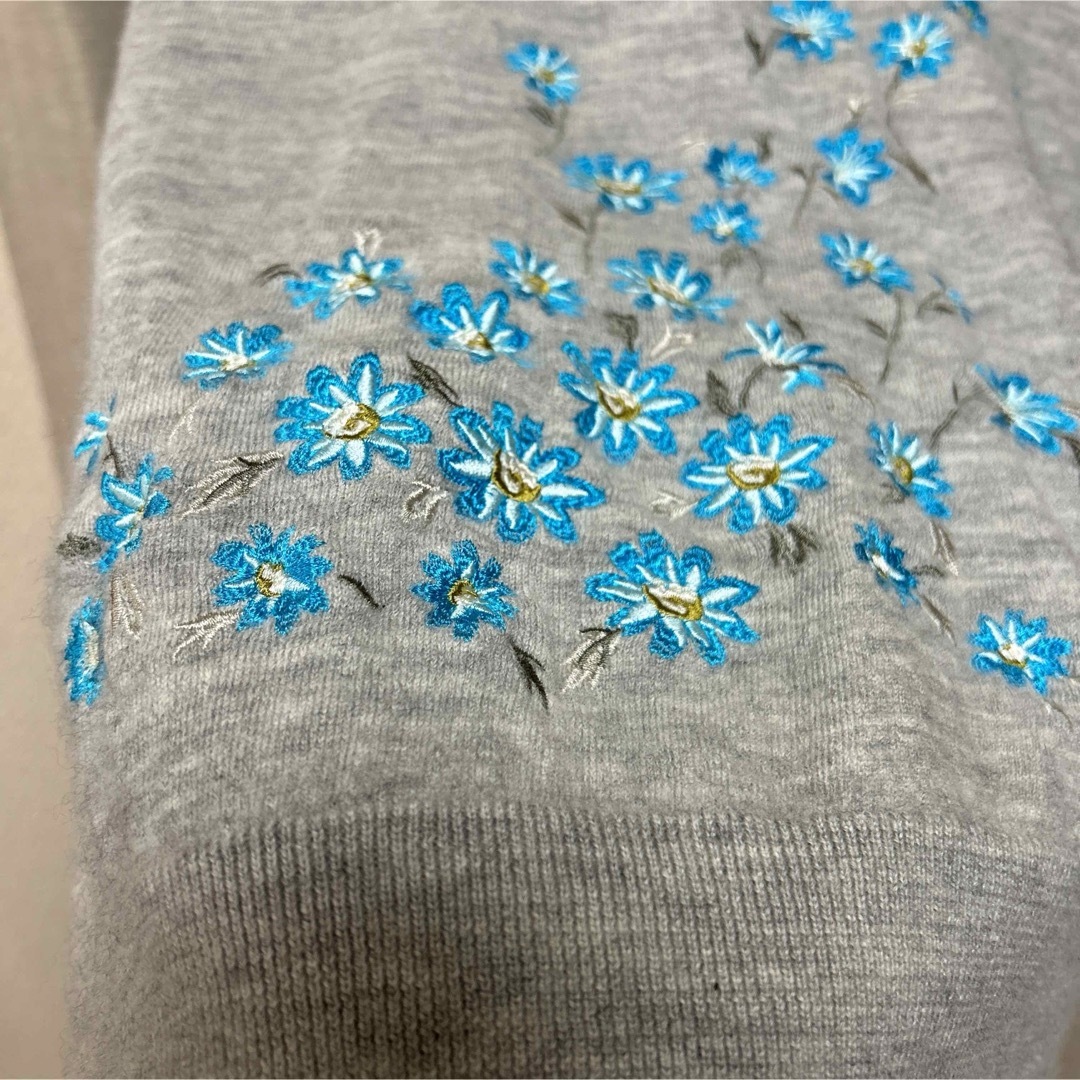 SIDE SLOPE(サイドスロープ)の新品　Side Slope サイドスロープ　ニット　セーター　花　刺繍 メンズのトップス(ニット/セーター)の商品写真