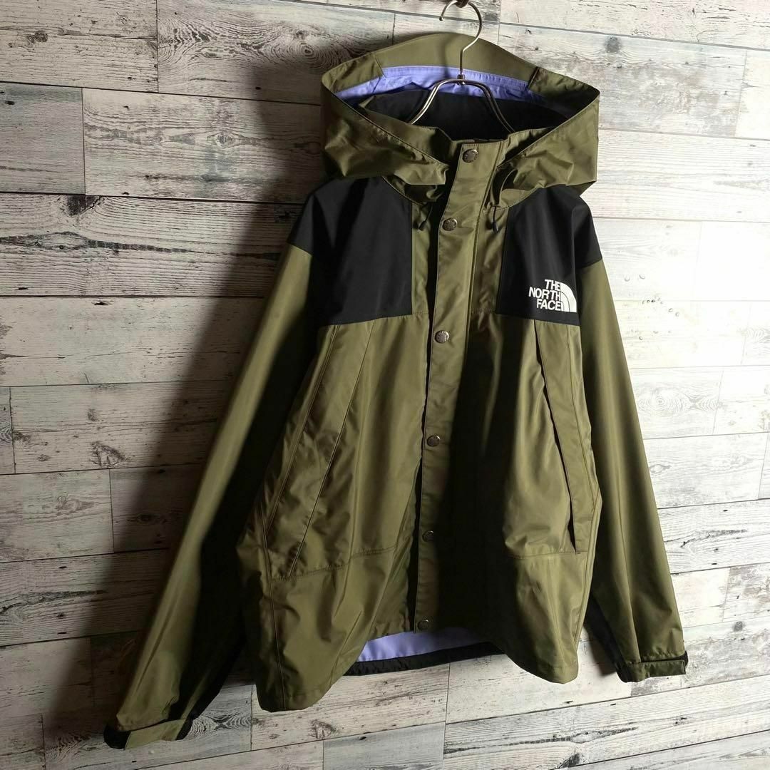 THE NORTH FACE(ザノースフェイス)の【美品　フード収納可能】ノースフェイス☆ワンポイントロゴ入りマウンテンパーカー その他のその他(その他)の商品写真