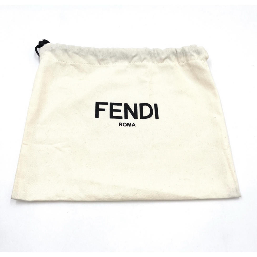 FENDI(フェンディ)のフェンディ ニットキャップ  バグズ モンスター ビーニー 帽子  FENDI レディースの帽子(ニット帽/ビーニー)の商品写真