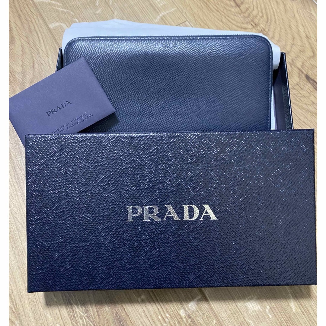 PRADA(プラダ)のPRADA ラウンドファスナー長財布 メンズのファッション小物(長財布)の商品写真