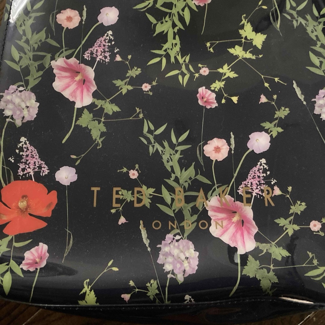 TED BAKER(テッドベイカー)のテッドベーカー  トートバッグ レディースのバッグ(トートバッグ)の商品写真