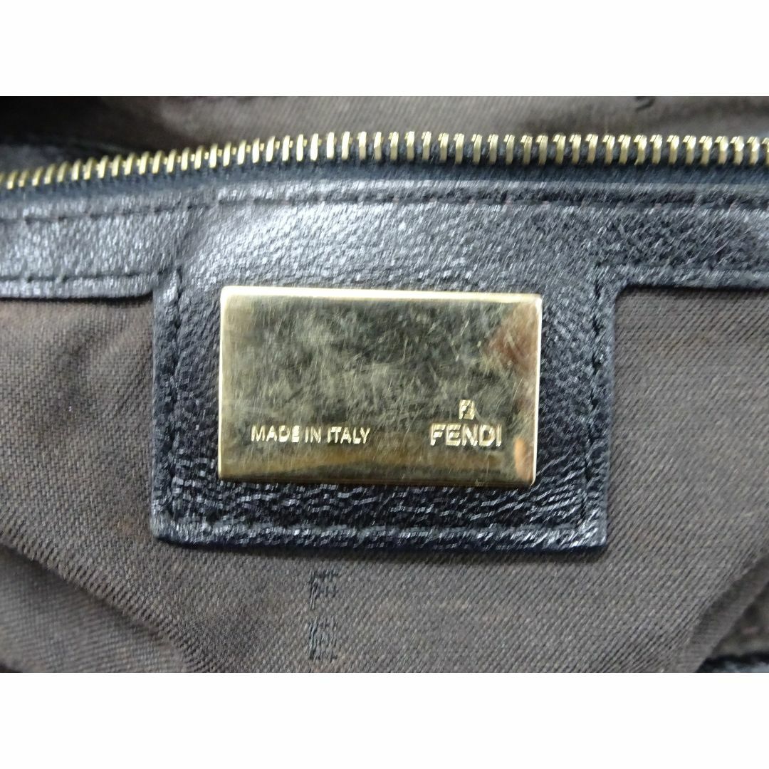 FENDI(フェンディ)のK宇017/ FENDI レザー シェフバッグ 8BH186 ブラック レディースのバッグ(トートバッグ)の商品写真