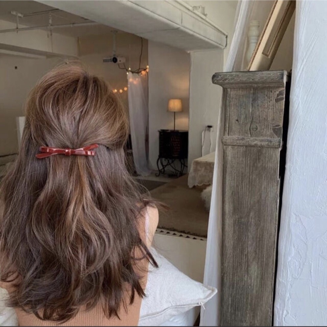 Lochie(ロキエ)の୨୧ Vintage rétro red ribbon hair pin レディースのヘアアクセサリー(バレッタ/ヘアクリップ)の商品写真