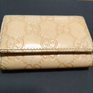 グッチ(Gucci)のGUCCI・レザー・キーケース　イエロー(キーケース)