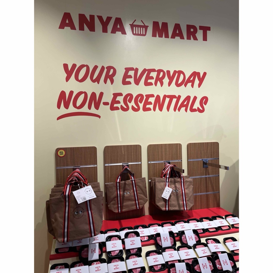 ANYA HINDMARCH - アニヤハインドマーチ ユニバーサルバッグ ANYA HINDMARCH - アニヤハインドマーチ ユニバーサルバッグ