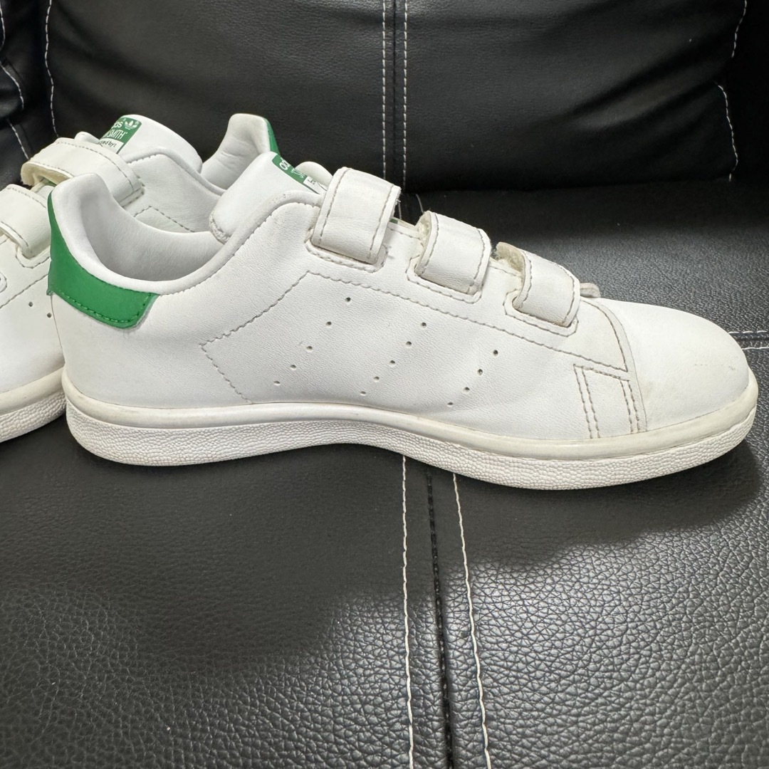 STANSMITH（adidas）(スタンスミス)のadidas キッズ スタンスミス 19cm キッズ/ベビー/マタニティのキッズ靴/シューズ(15cm~)(スニーカー)の商品写真