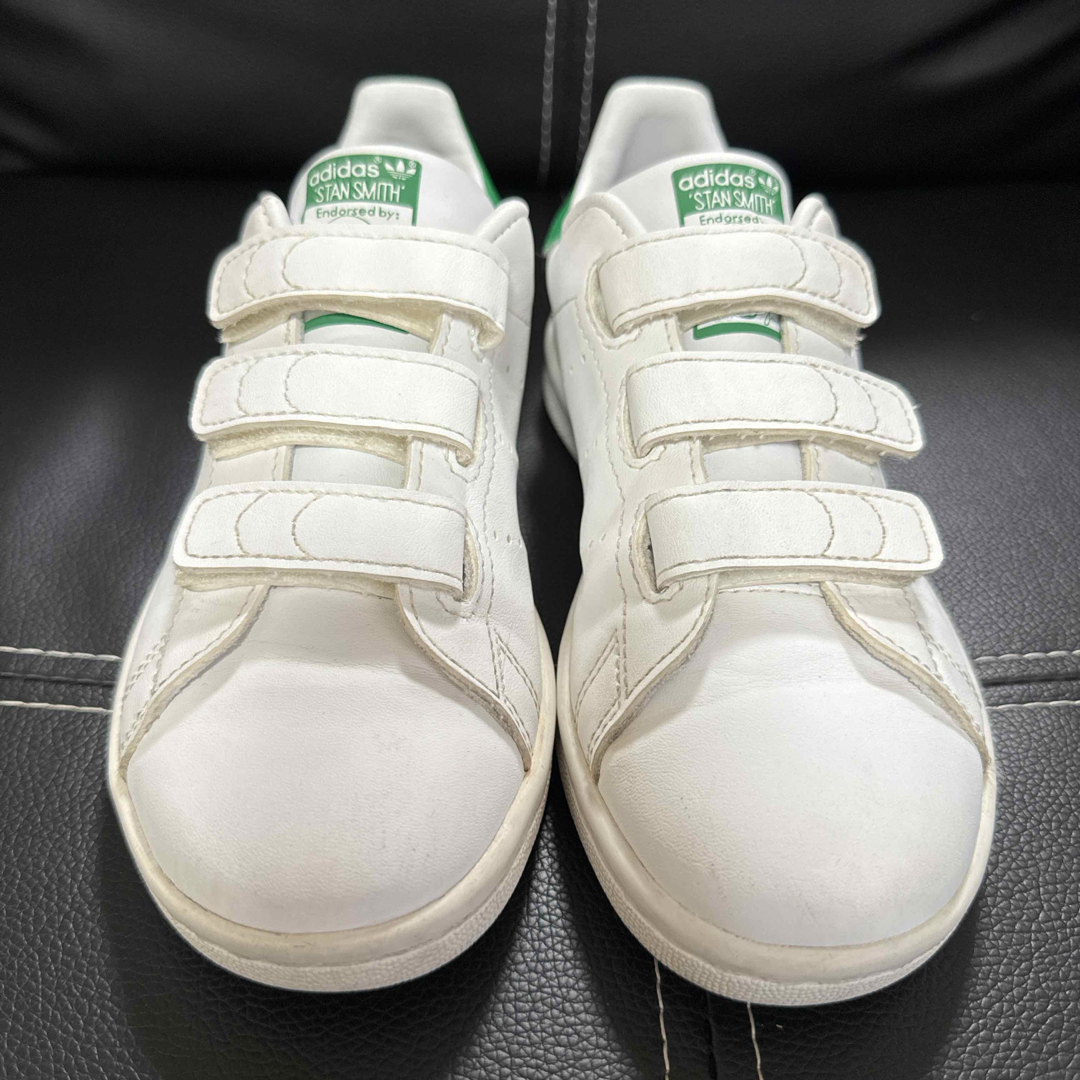 STANSMITH（adidas）(スタンスミス)のadidas キッズ スタンスミス 19cm キッズ/ベビー/マタニティのキッズ靴/シューズ(15cm~)(スニーカー)の商品写真