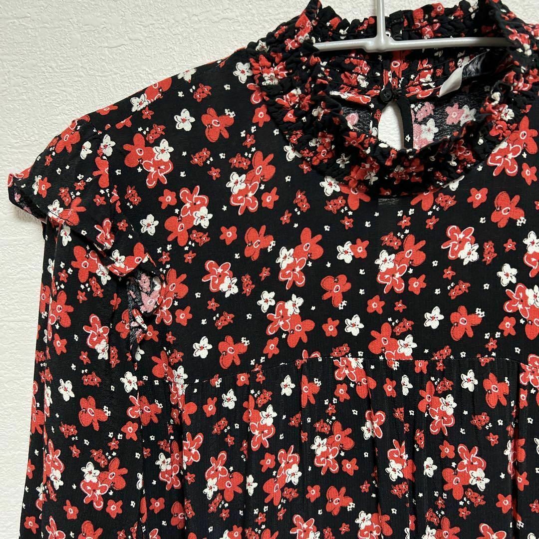 ZARA(ザラ)の【送料込】ZARA　ロングワンピース　Mサイズ　花柄　ブラック　レッド　フリル レディースのワンピース(ロングワンピース/マキシワンピース)の商品写真