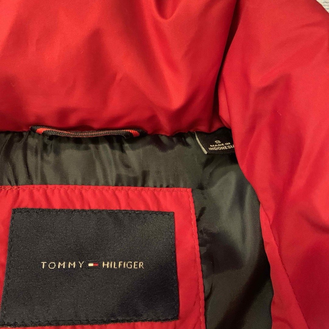 TOMMY HILFIGER(トミーヒルフィガー)の値下げ！トミーヒルフィガー  ダウンベスト メンズのジャケット/アウター(ダウンベスト)の商品写真