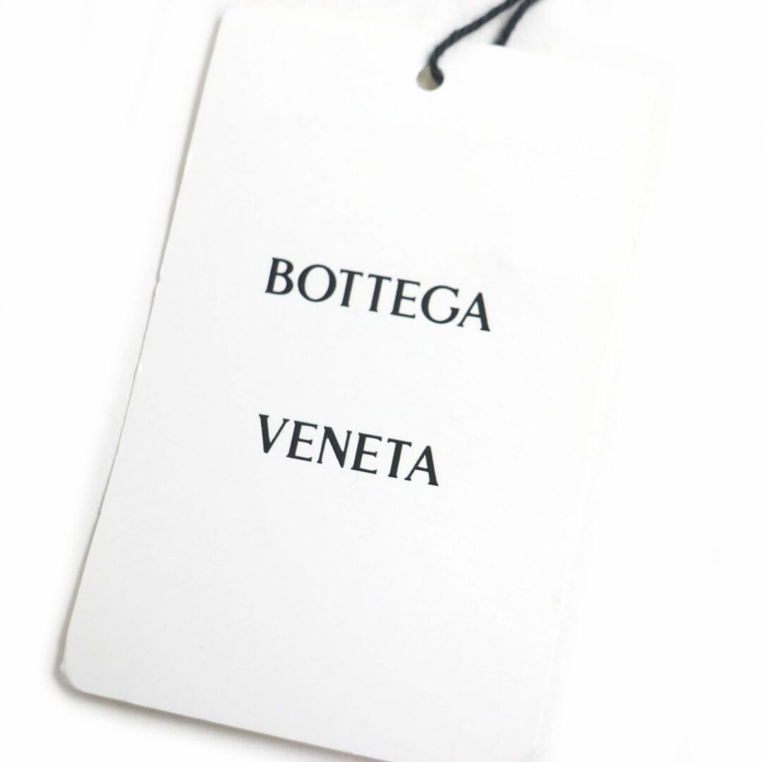 Bottega Veneta(ボッテガヴェネタ)の未使用品▼BOTTEGA VENETA ボッテガヴェネタ 611132 トライアングルバックル ラバーベルト グリーン×シルバー 110CM 44IN メンズ 袋付き メンズのファッション小物(ベルト)の商品写真
