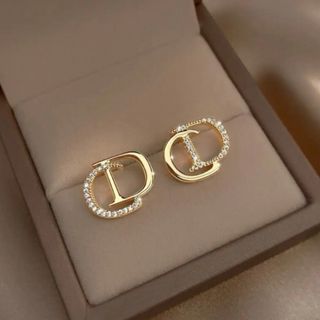 Christian Dior - DIOR ピアス 片耳 CD NAVY スタッズの通販 by しゅー ...