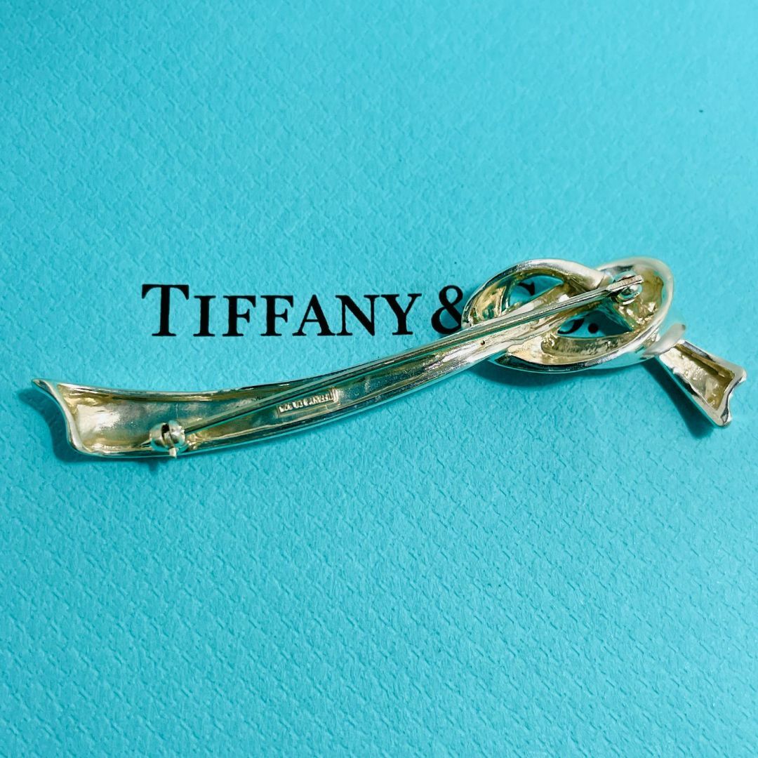 Tiffany & Co.(ティファニー)のヴィンテージ ティファニー リボン ブローチ シルバー 訳アリ★705 レディースのアクセサリー(ブローチ/コサージュ)の商品写真