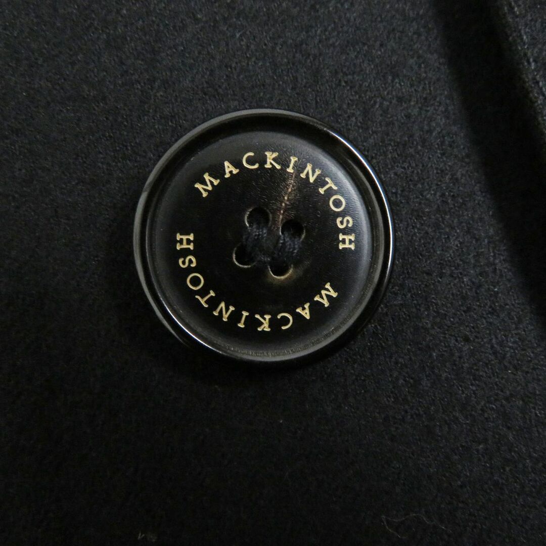 MACKINTOSH(マッキントッシュ)の極美品□MACKINTOSH/マッキントッシュ FOX BROTHERS社製生地 比翼 ウールライナー付き ゴム引き ステンカラーコート 黒 38 英国製 正規品 メンズのジャケット/アウター(ステンカラーコート)の商品写真